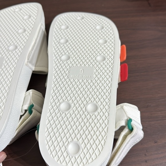 Addidas Adillette Sandal for mens - Picture 3 of 3